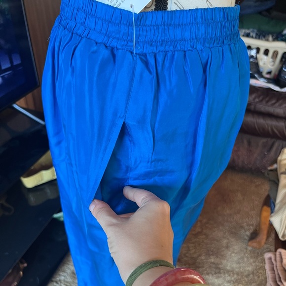 NWT Women’s vintage River Edge 100% silk pants and jacket track set. - Picture 13 of 16